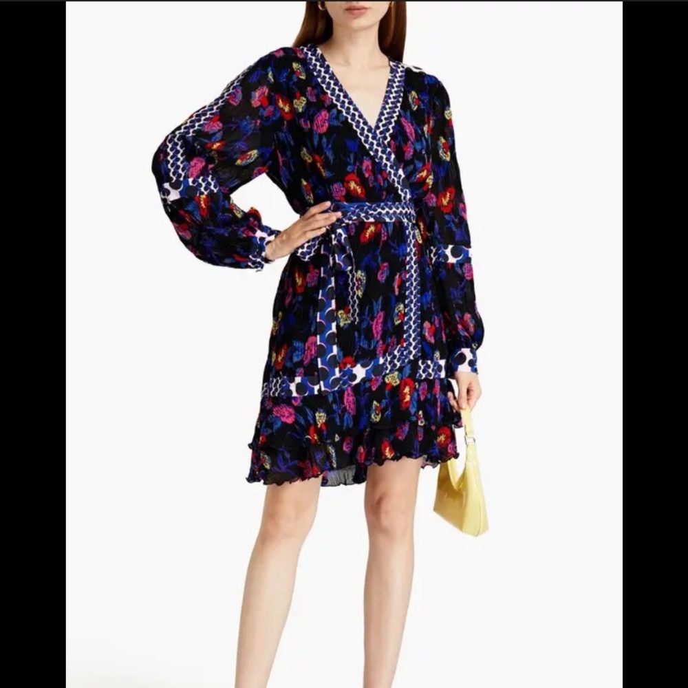Diane Von Furstenberg Floral-Print Plissé Crepe Wrap Dress